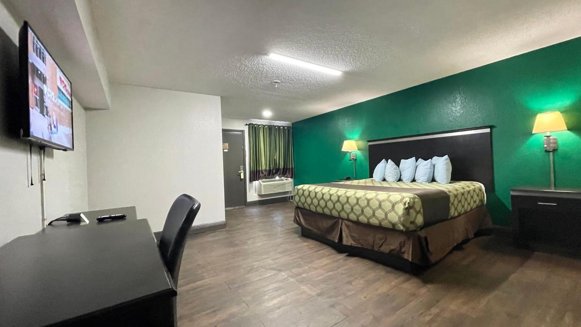 Rodeway Inn
